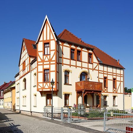 Ferienwohnung Morgensonne Am Kurpark Bad Berka - Parkplatz - Spielplatz - Wlan - 2 Schlafzimmer Kamer foto